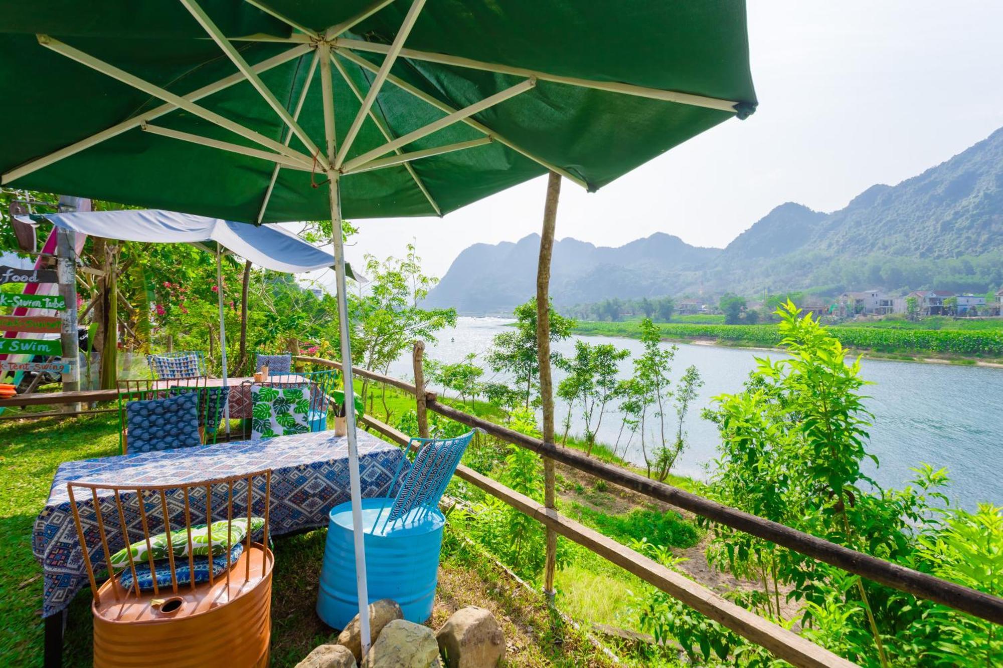 Son River Homestay Фонгня Экстерьер фото
