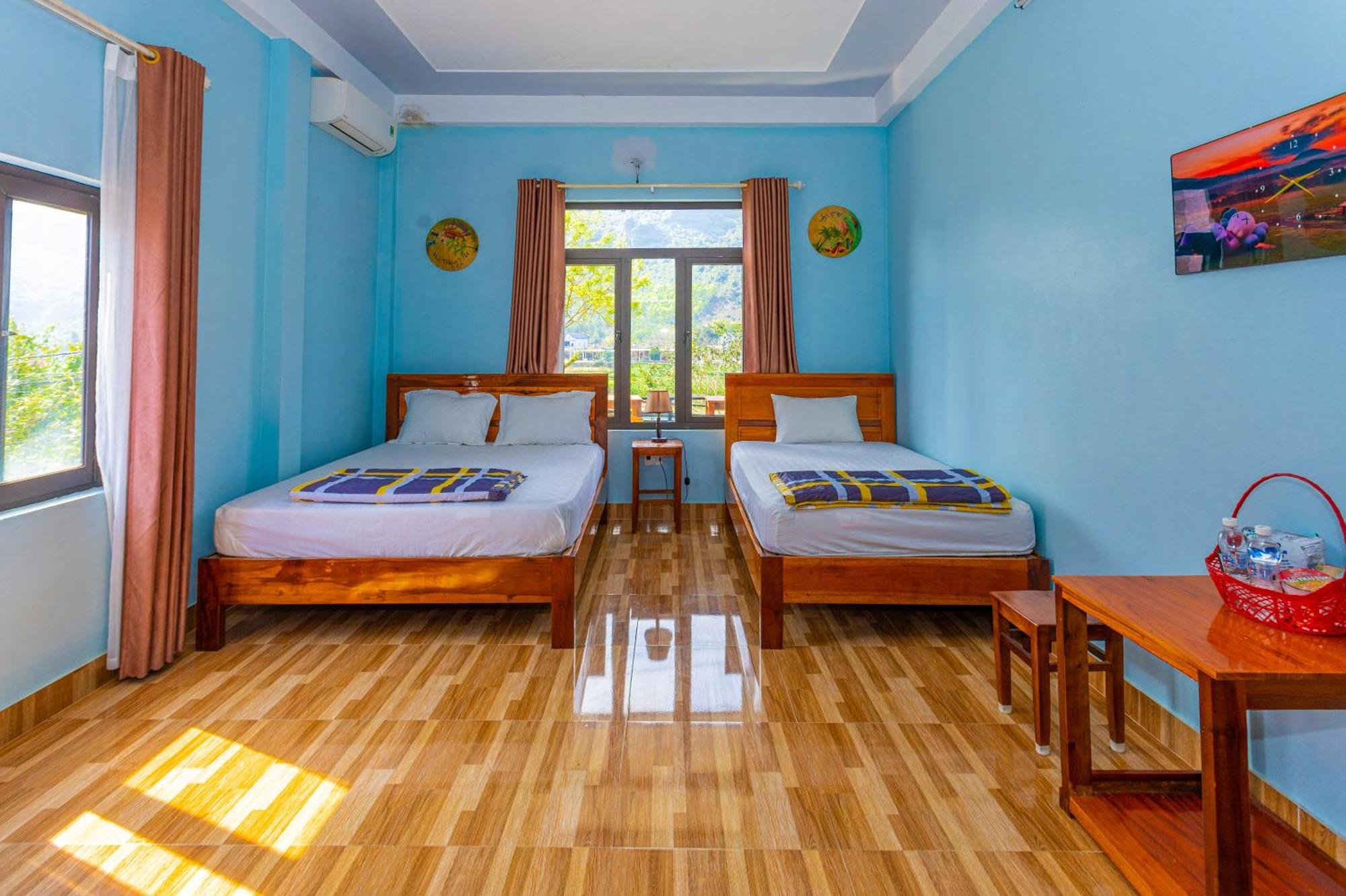 Son River Homestay Фонгня Экстерьер фото