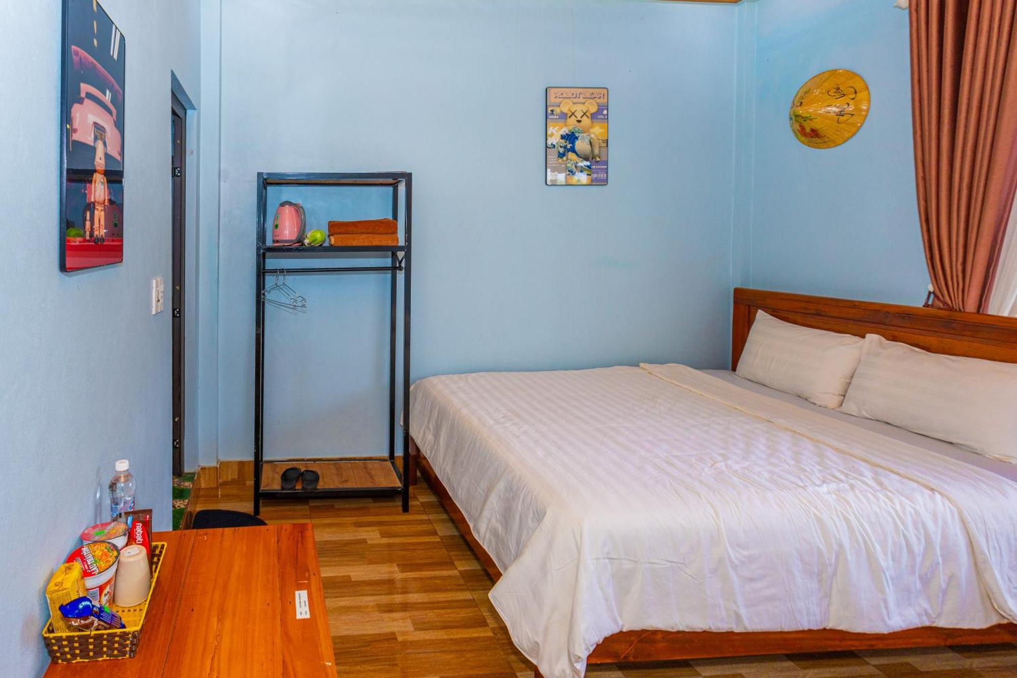 Son River Homestay Фонгня Экстерьер фото
