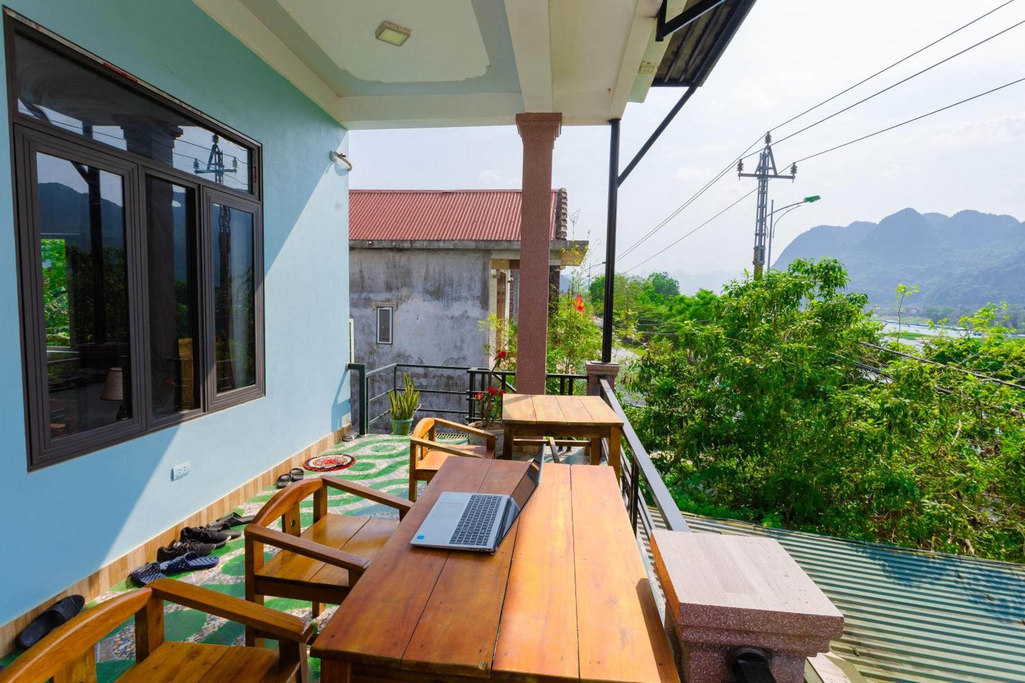 Son River Homestay Фонгня Экстерьер фото