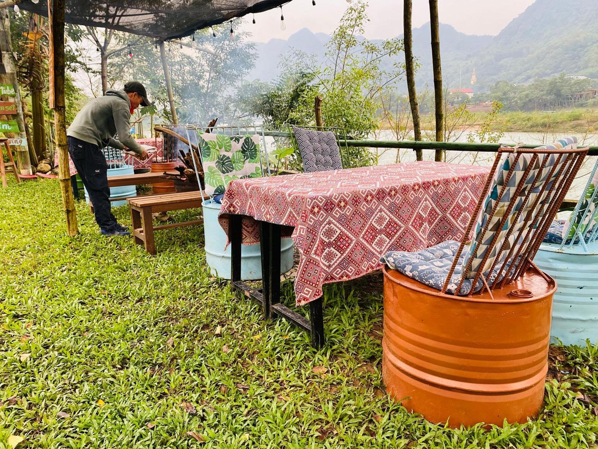 Son River Homestay Фонгня Экстерьер фото